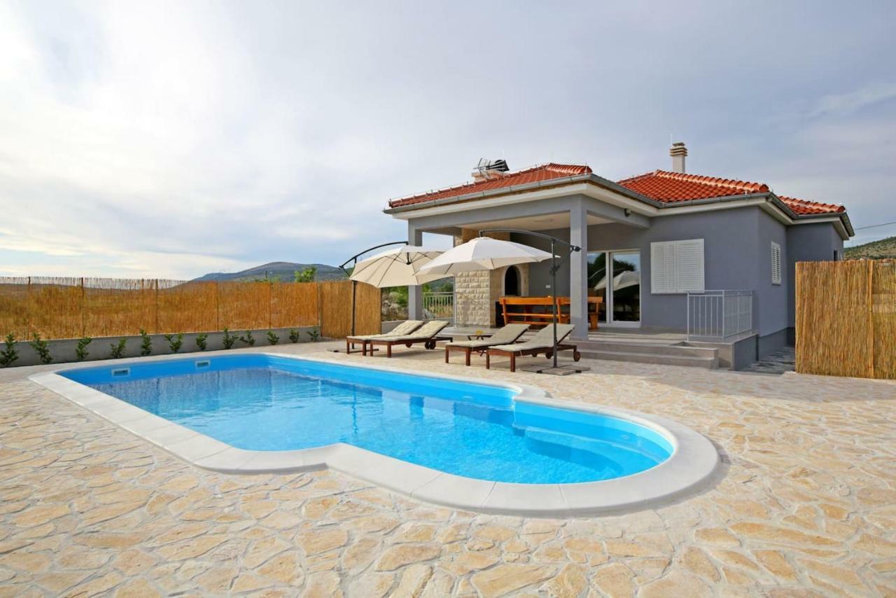 Modern Guest House Rak With Beautiful Pool Šibenik Exterior foto