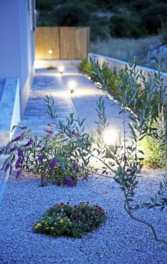 Modern Guest House Rak With Beautiful Pool Šibenik Exterior foto